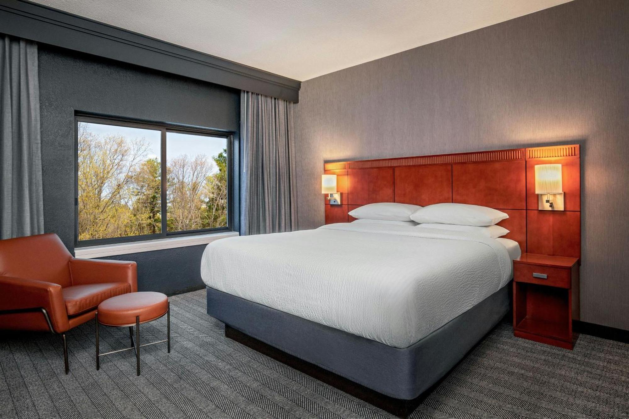 Hotel Courtyard By Marriott Boston