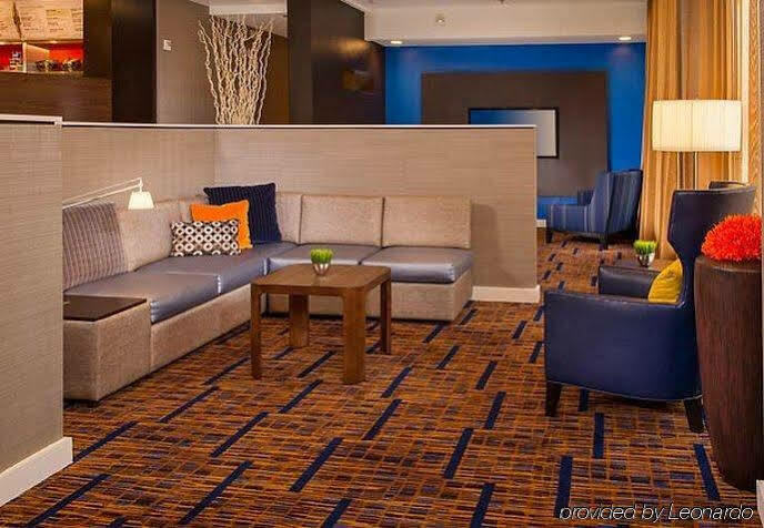 Hotel Courtyard By Marriott Boston 3*