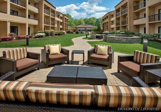 Courtyard By Marriott Boston Hotel 3*